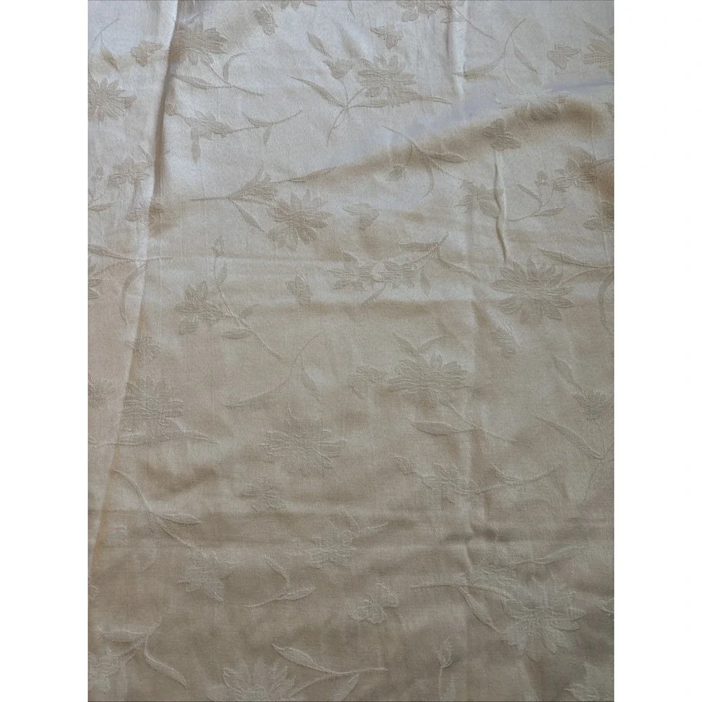 Vintage Ivory  Damask Rectangular‎ Tablecloth 54x84